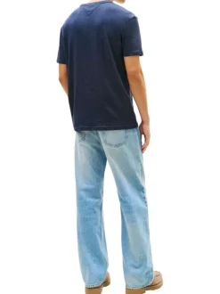 T-shirt marine uni avec une coupe droite et des manches courtes