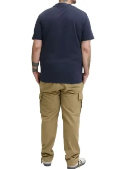 T-shirt marine uni avec une coupe droite, un col rond et des manches courtes
