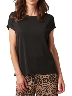 T-shirt noir uni avec une coupe droite à col rond et des manches courtes