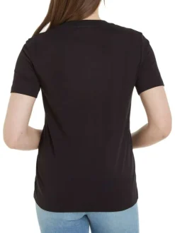T-shirt noir uni col v, avec logo brodé sur la poitrine et manches courtes
