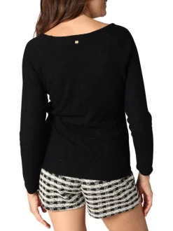 T-shirt noir uni en maille tricotée avec un col v et des manches longues