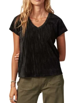 T-shirt noir uni à une coupe droite, col v et manches courtes à texture velours