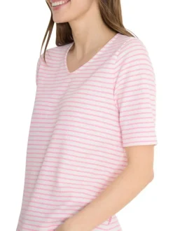 T-shirt rose à rayures pourvu de manches courtes et d'une coupe droite