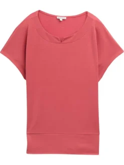 T-shirt rouge uni à coupe regular fit avec col rond fendu et manches courtes