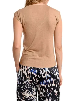 T-shirt sans manches camel uni avec un col v et une coupe droite