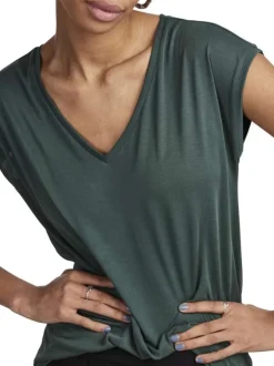 T-shirt vert uni avec un col v arrondi et des manches courtes