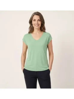 T-shirt vert uni avec une coupe droite et des manches courtes