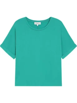 T-shirt vert uni avec une coupe droite et des manches courtes