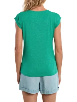 T-shirt vert uni pourvu de manches courtes et d'un coupe droite