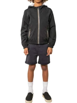 Veste imperméable noire unie pourvue d'une coupe droite et d'une capuche