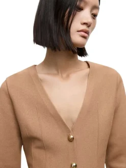 Veste camel coupe ajustée pourvue d'un col v et de manches longues
