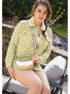 Veste courte verte à imprimé pied de poule avec un col à revers et des poches