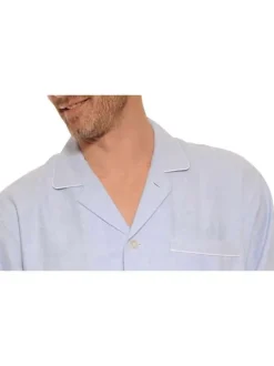 Veste de pyjama ciel en coton imprimé avec une coupe droite et un col à revers