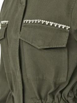 Veste kaki unie avec une coupe mi-longue un col montant et des strass