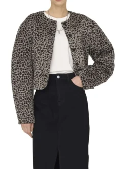 Veste léopard courte en maille douce avec un col rond et des manches amples