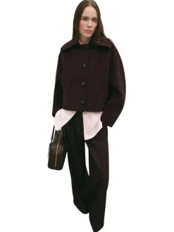 Veste violette unie avec une coupe oversize et un col à revers